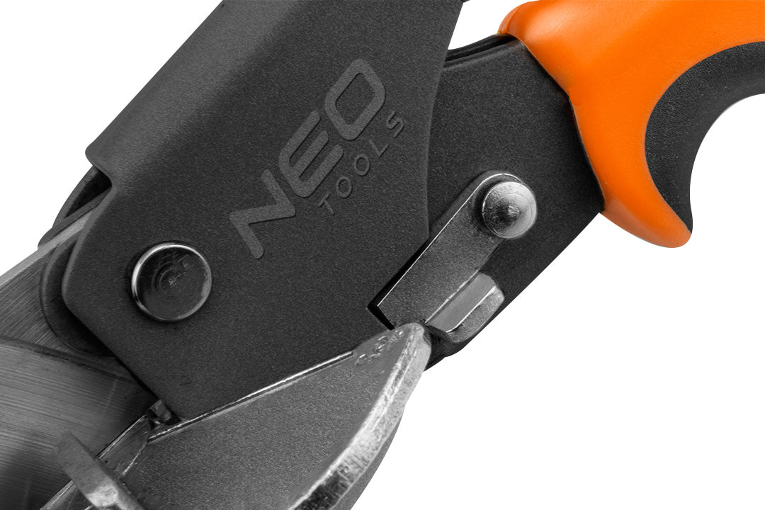 Nožnice na kolmé strihanie 220 mm od NEO TOOLS nájdeš na naravis.sk