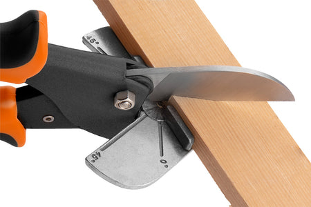 Nožnice na kolmé strihanie 220 mm od NEO TOOLS nájdeš na naravis.sk