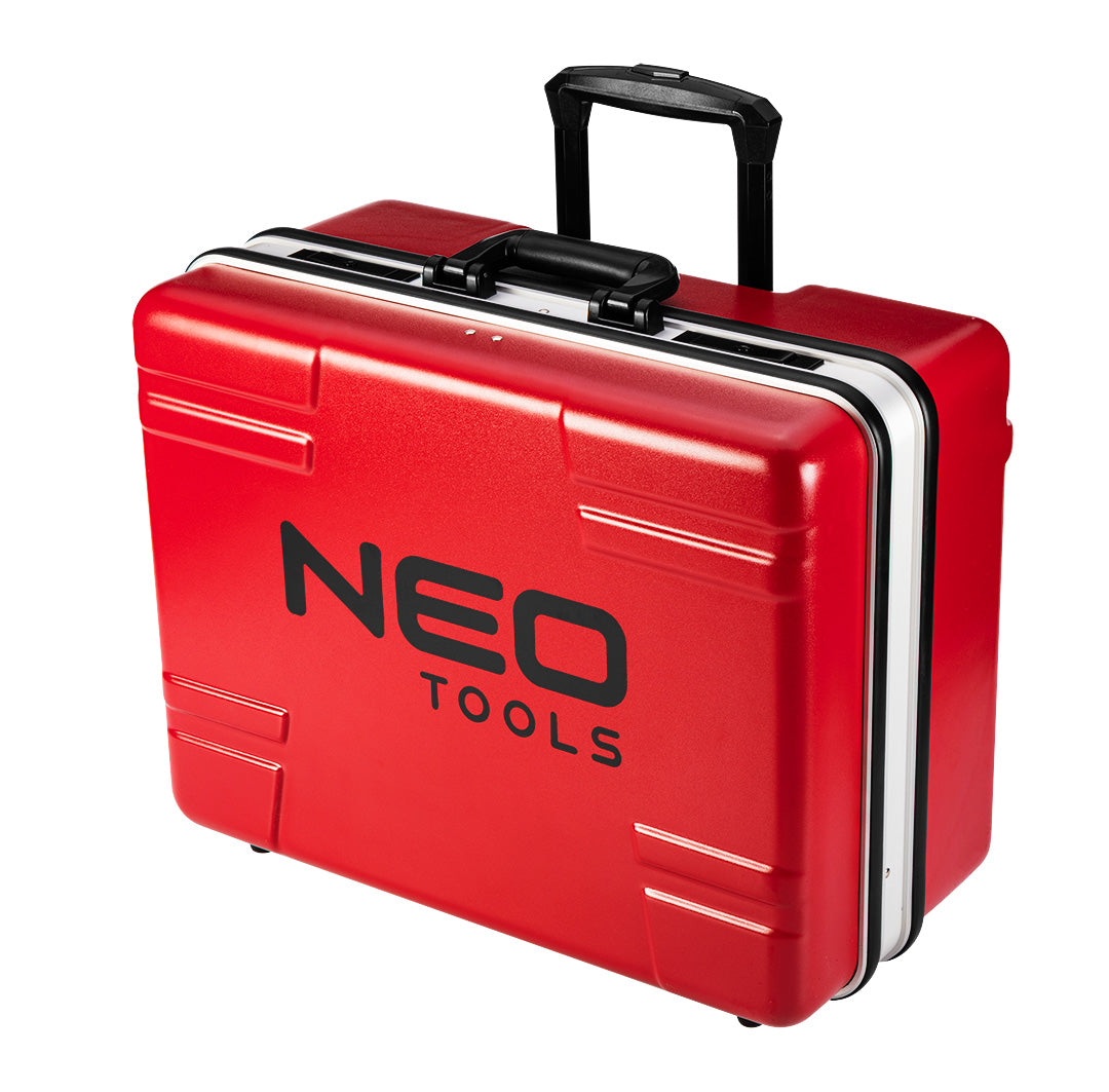 Izolovaná sada náradia na opravu elektrických a hybridných automobilov 51 el. od NEO TOOLS nájdeš na naravis.sk