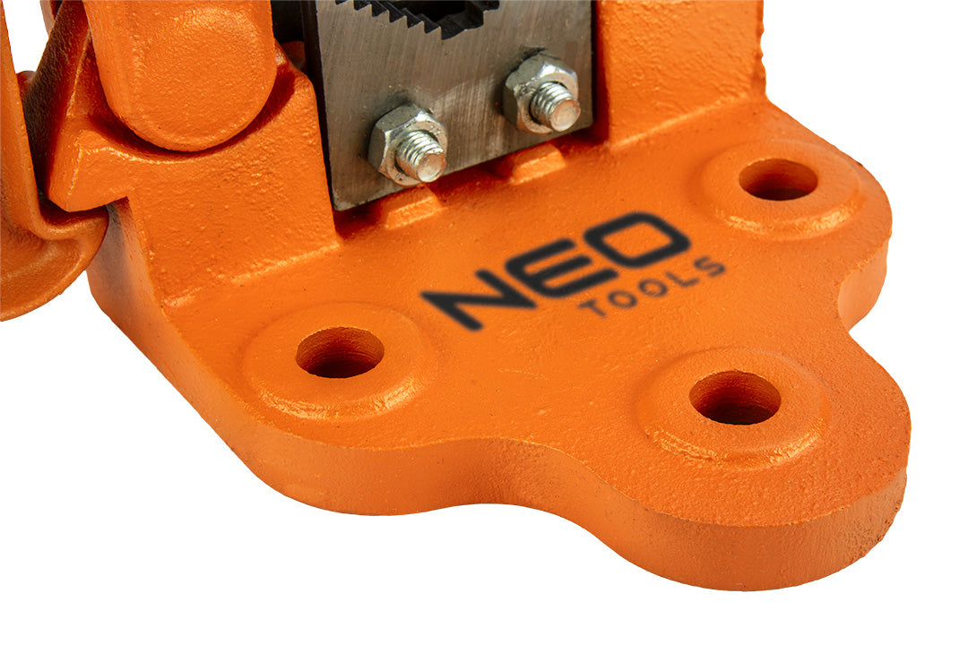 Zverák liatinový pevný na rury, 10 - 60 mm od NEO TOOLS nájdeš na naravis.sk