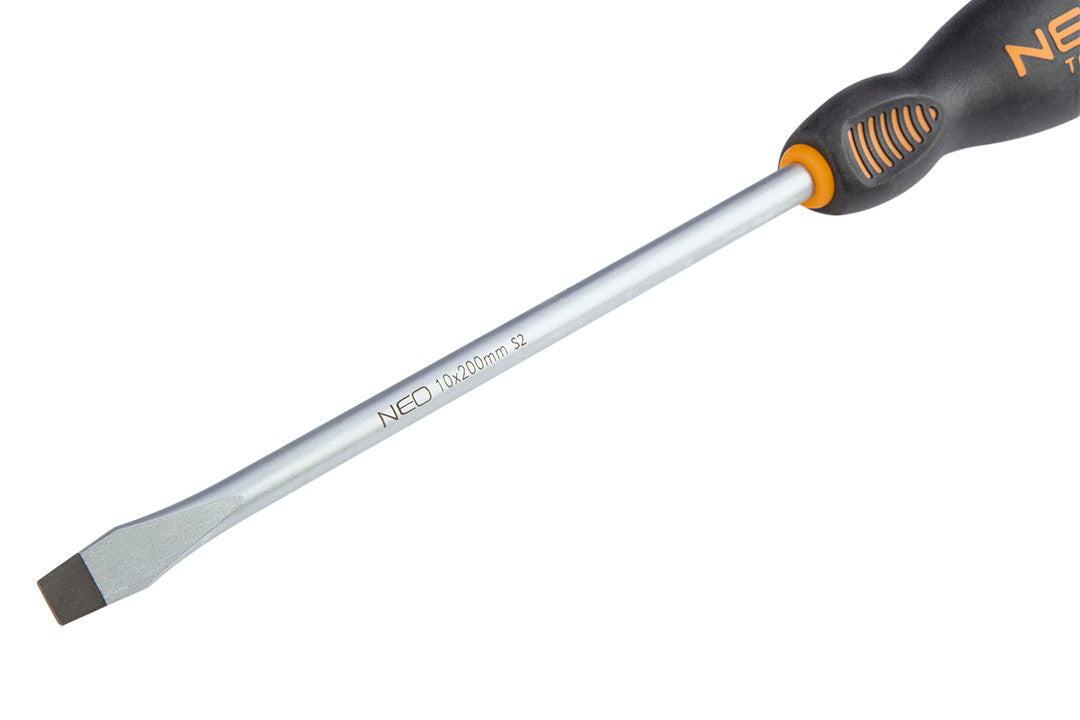 Skrutkovač plochý 10.0 x 200 mm od NEO TOOLS nájdeš na naravis.sk