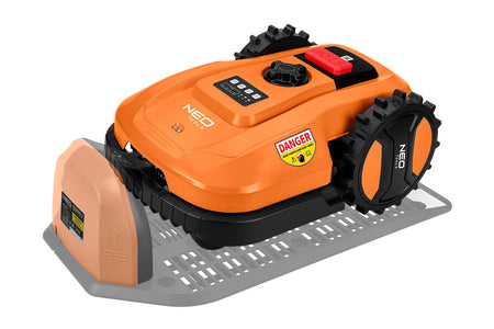 Robot na kosenie E+, bez batérie od NEO TOOLS nájdeš na naravis.sk