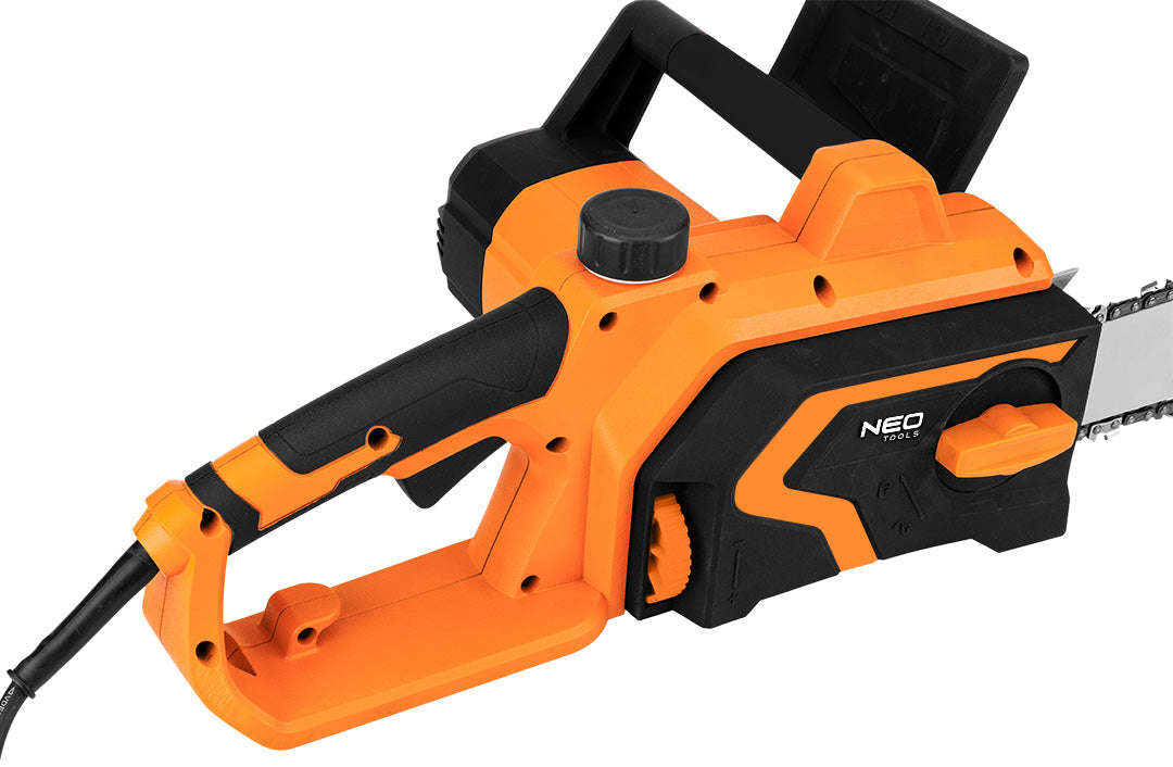 Reťazová píla 1800 W, lišta 405 mm od NEO TOOLS nájdeš na naravis.sk
