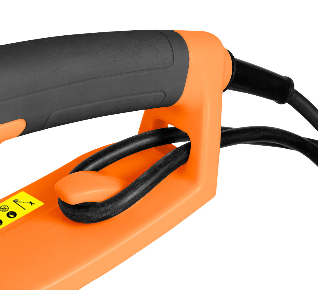 Záhradné náradie 2 v 1 s predlžovacím ramenom: reťazová píla 750 W 250 mm + nožnice na živý plot 550 W 460 mm od NEO TOOLS nájdeš na naravis.sk