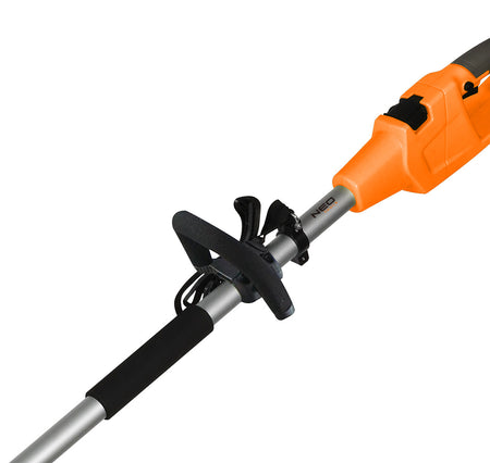 Záhradné náradie 2 v 1 s predlžovacím ramenom: reťazová píla 750 W 250 mm + nožnice na živý plot 550 W 460 mm od NEO TOOLS nájdeš na naravis.sk