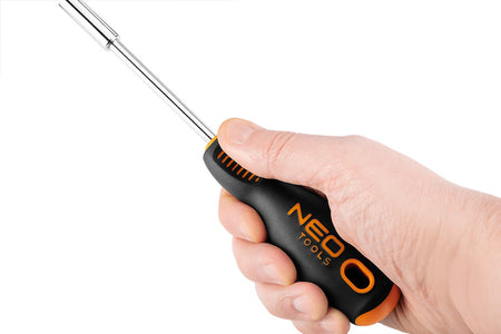Držiak bitov, rukoväť skrutkovača od NEO TOOLS nájdeš na naravis.sk