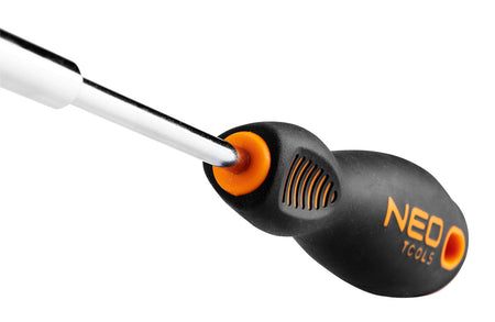 Držiak bitov, rukoväť skrutkovača od NEO TOOLS nájdeš na naravis.sk