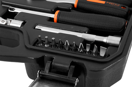 Sada priechodných nástrčných hlavíc 1/4", 3/8", 46 kusov, CrV od NEO TOOLS nájdeš na naravis.sk