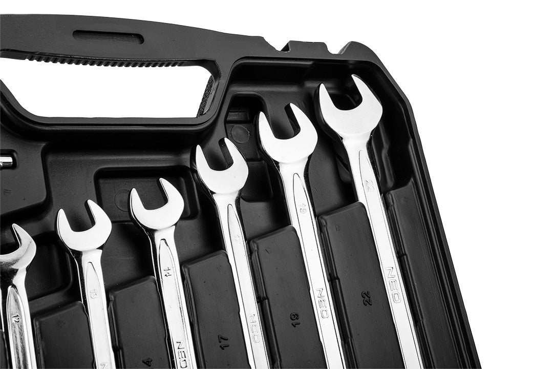 Sada nástrčných kľúčov 1/2", 1/4", 82 kusov, CrV od NEO TOOLS nájdeš na naravis.sk
