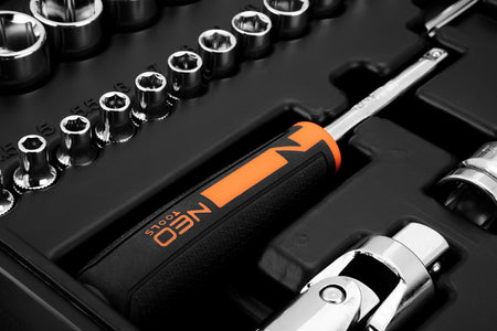 Sada nástrčných kľúčov 1/2", 1/4", 94 kusov, CrV od NEO TOOLS nájdeš na naravis.sk