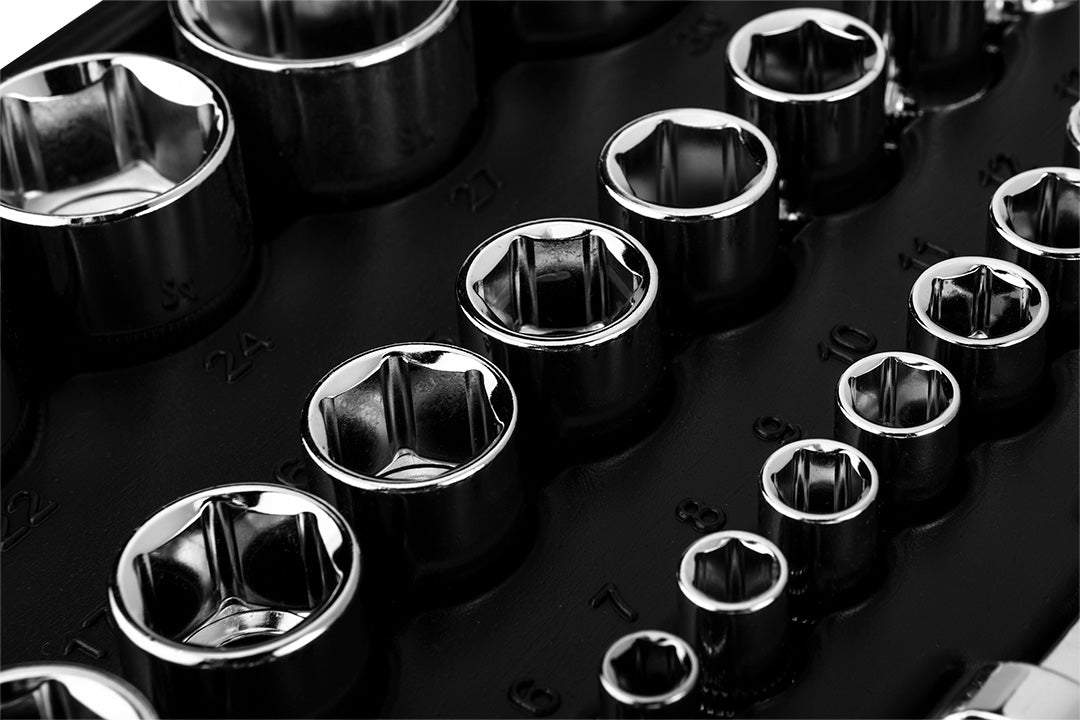 Sada nástrčných kľúčov 1/2", 1/4", 110 kusov, CrV od NEO TOOLS nájdeš na naravis.sk
