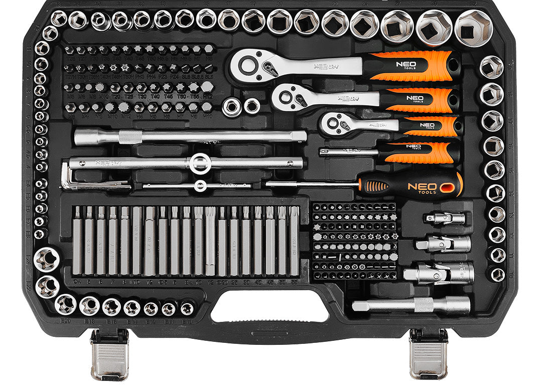 Sada nástrčných kľúčov 1/2", 3/8", 1/4", 300 ks. , saténová farba od NEO TOOLS nájdeš na naravis.sk