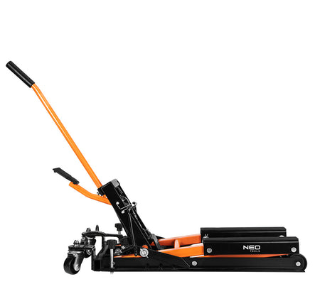 Mobilný hydraulický zdvihák pre štvorkolky a motocykle. Nosnosť 680 kg od NEO TOOLS nájdeš na naravis.sk