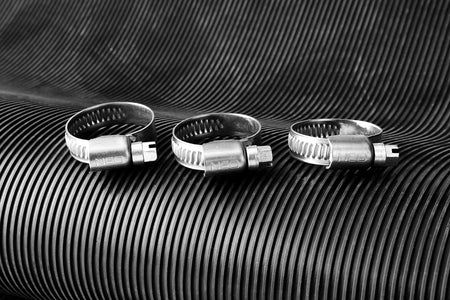 Hadicová svorka 16-27/9 mm, W4, 3 ks. od NEO TOOLS nájdeš na naravis.sk