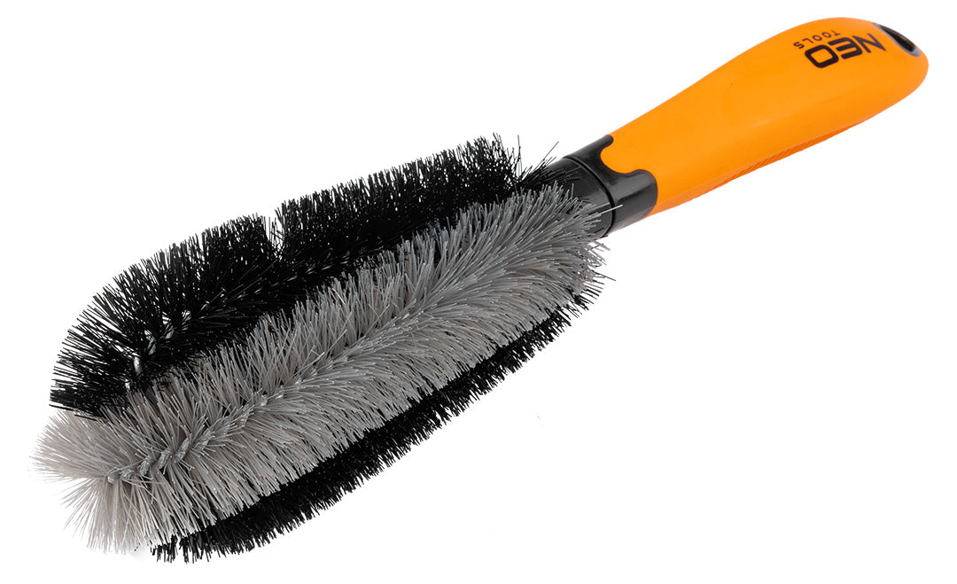 Kefa na čistenie kolies od NEO TOOLS nájdeš na naravis.sk