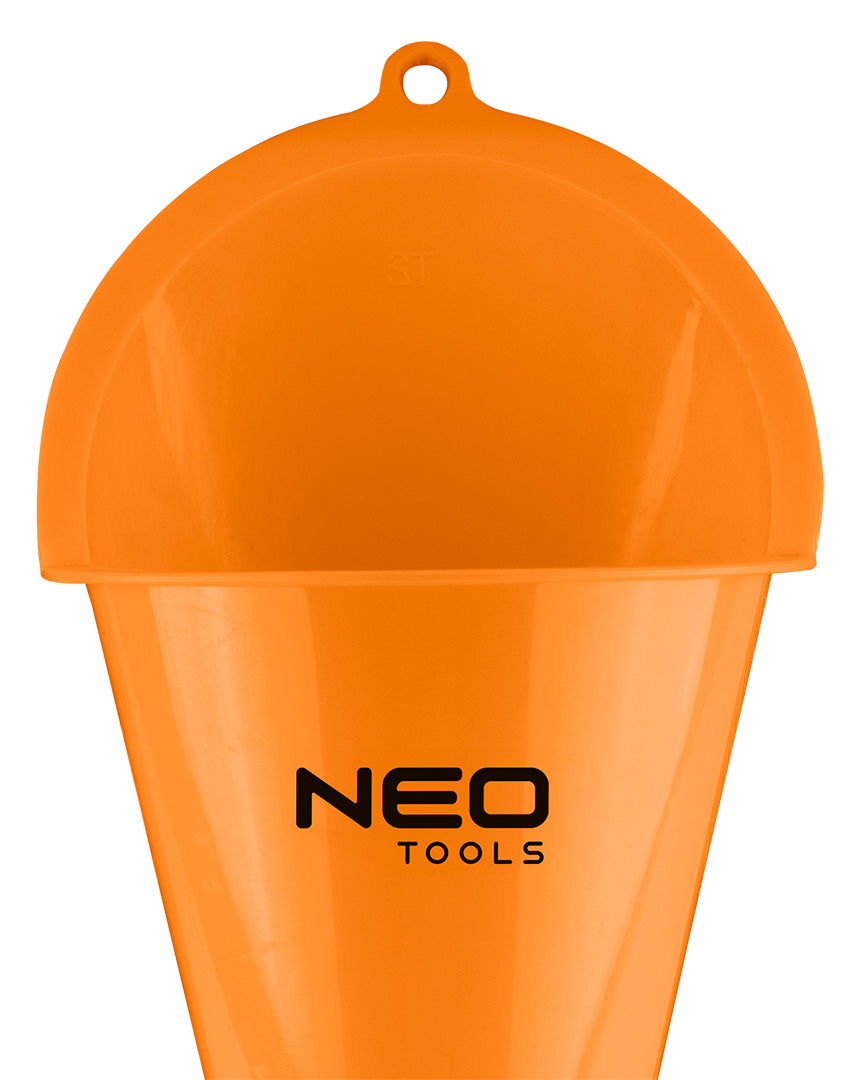 Lievik s dlhým hrdlom 450 mm od NEO TOOLS nájdeš na naravis.sk