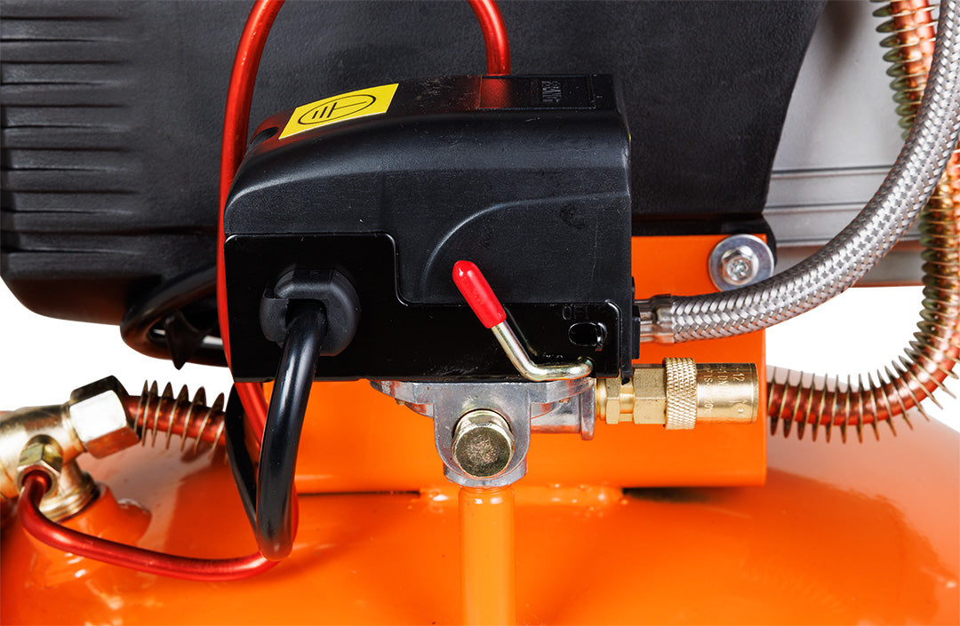 Vertikálny olejový kompresor 40l, 230V od NEO TOOLS nájdeš na naravis.sk
