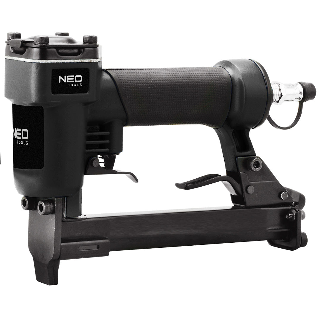 pneumatická zošívačka spony typu 6-16 mm od NEO TOOLS nájdeš na naravis.sk