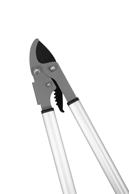 Obtokové nožnice na konáre 765 mm, dosah do 40 mm, s o 60 % vyšším ťahom od NEO TOOLS nájdeš na naravis.sk