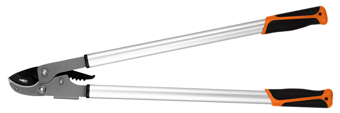 Kovadlinkový nožík na konáre 765 mm, dosah do 40 mm, 60 % zvýšenie výkonu prevodovky od NEO TOOLS nájdeš na naravis.sk