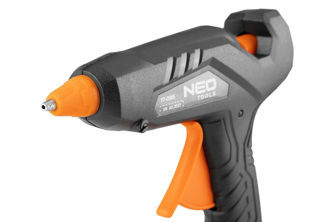 Lepiaca pištol na tavné tyčinky 8 mm, 30 W od NEO TOOLS nájdeš na naravis.sk