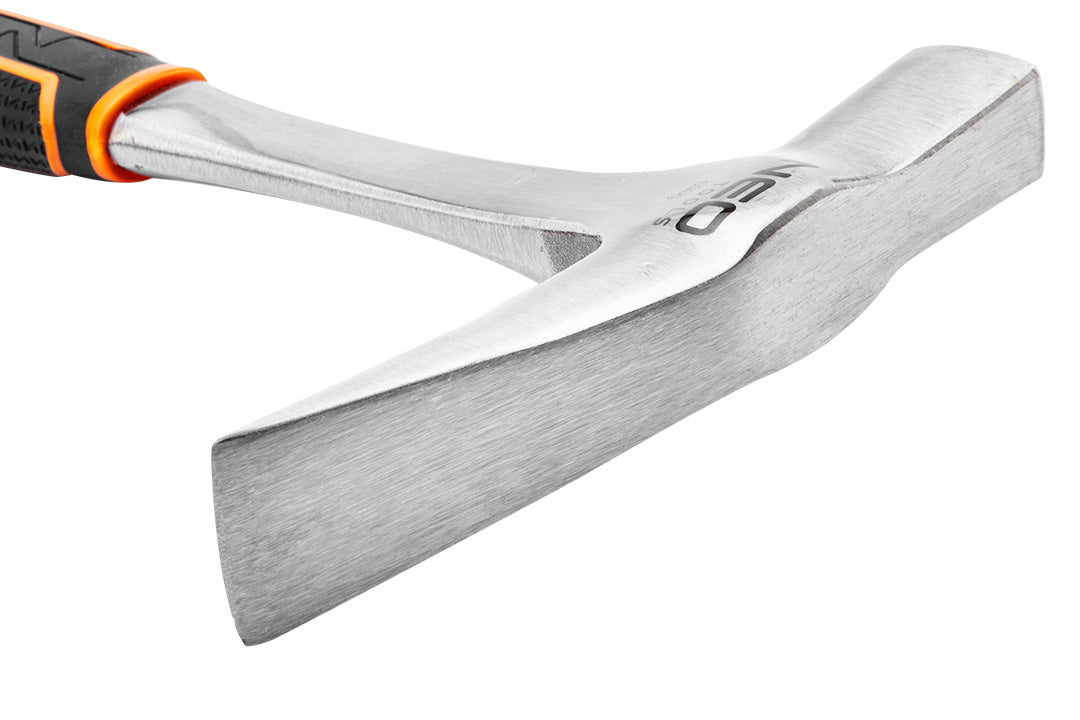 Murárske kladivo (úzke) 600 g, monolitická konštrukcia od NEO TOOLS nájdeš na naravis.sk