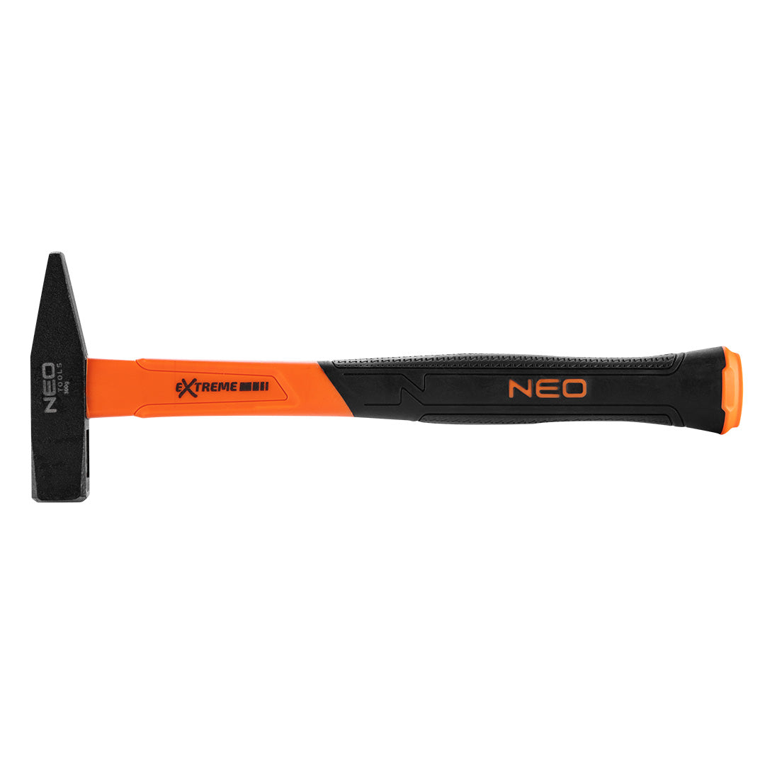 Tesárske kladivo 300 g, sklolaminátová rukoväť od NEO TOOLS nájdeš na naravis.sk