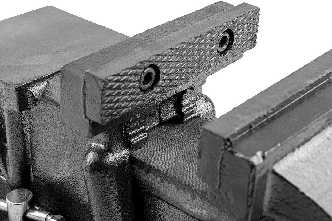 Zverák 100 mm od NEO TOOLS nájdeš na naravis.sk