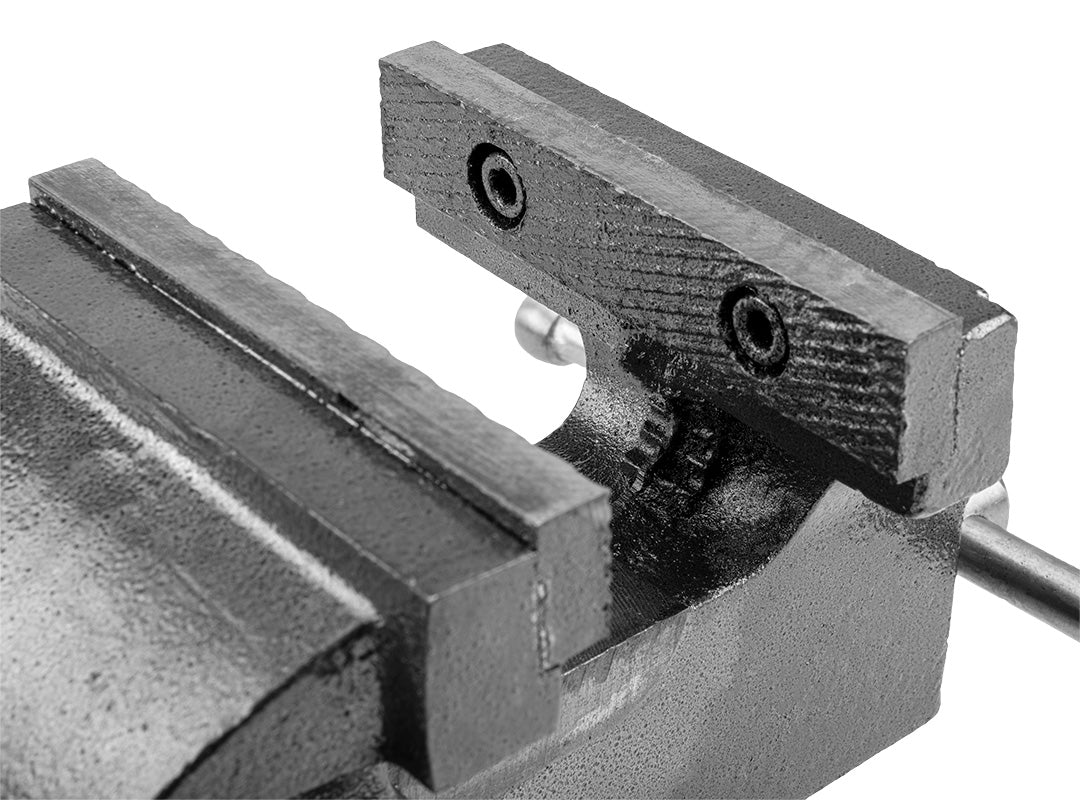 Zverák 100 mm od NEO TOOLS nájdeš na naravis.sk
