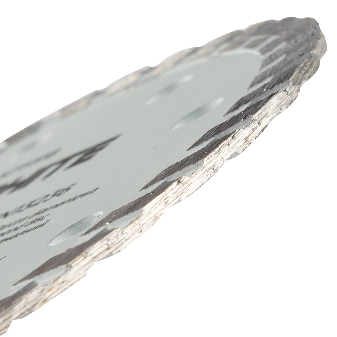 Diamantový rezný kotúč Turbo, 125 x 22,22 mm, suchý a mokrý od GRAPHITE nájdeš na naravis.sk