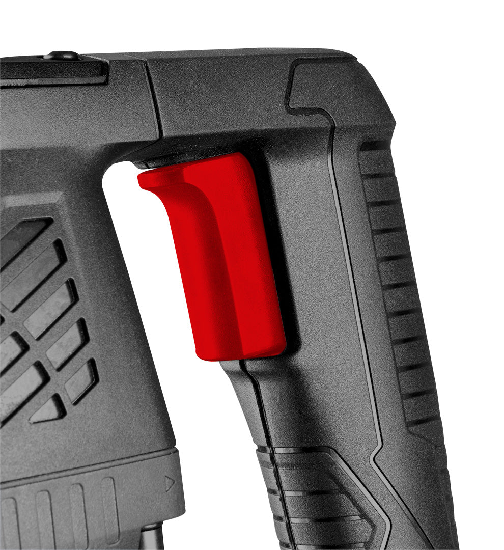 Vŕtacie kladivo SDS+ 900W od GRAPHITE nájdeš na naravis.sk
