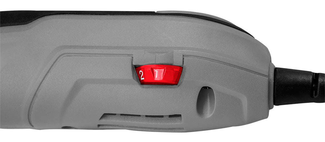 Multifunkčné náradie 250 W, rýchlosť oscilácie 15000-21000 otáčok za minútu, kufor od GRAPHITE nájdeš na naravis.sk
