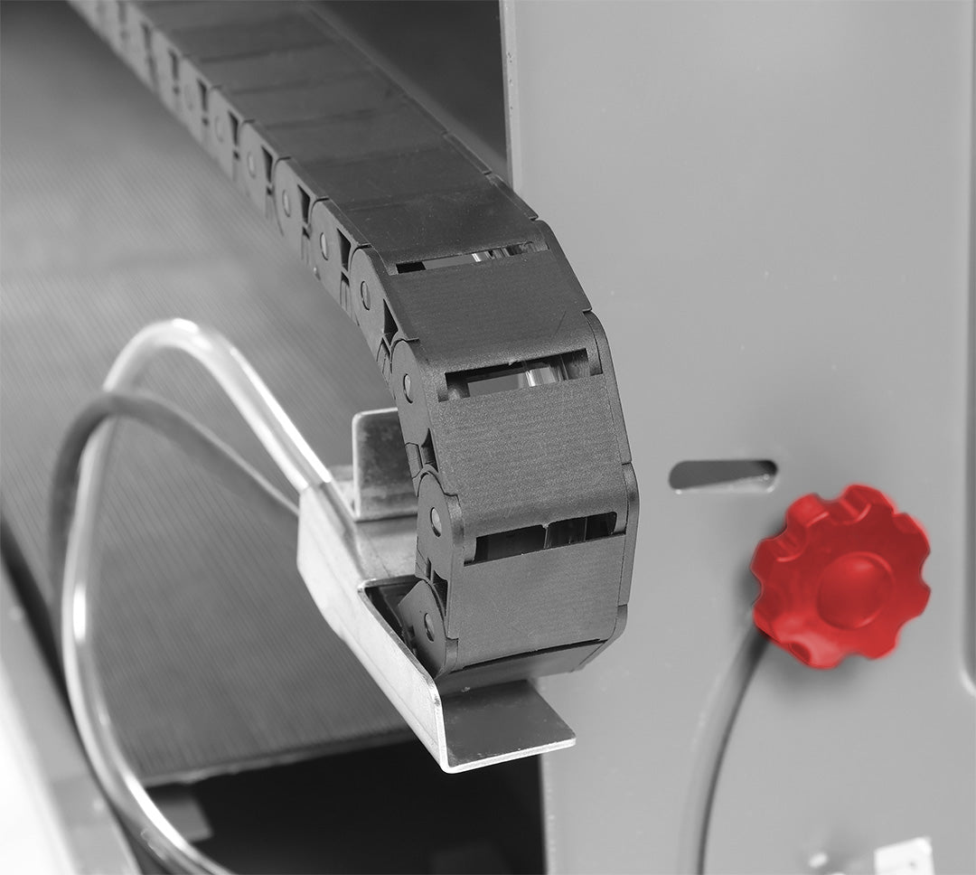 Rezací stroj na dlaždice 1500 W, 250x25, rozsah rezania 1200 mm od GRAPHITE nájdeš na naravis.sk
