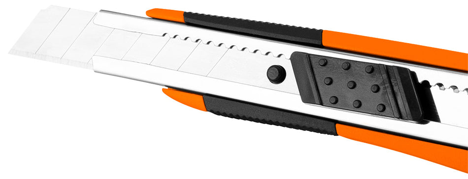 Oolamovací nôž ostrie noža 18 mm, mäkký povrch od NEO TOOLS nájdeš na naravis.sk