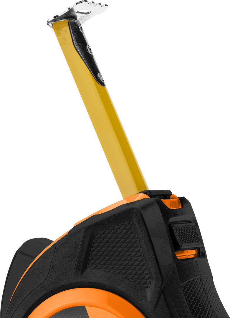 Rolovací oceľový meter 5 m x 25 mm, automatické blokovanie, dve tlačidlá na zastavenie od NEO TOOLS nájdeš na naravis.sk