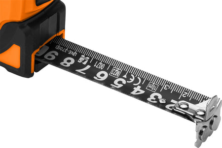 Super čierny oceľový stočený meter 5 m x 25 mm, automatický zámok, dve tlačidlá na zastavenie, magnet od NEO TOOLS nájdeš na naravis.sk