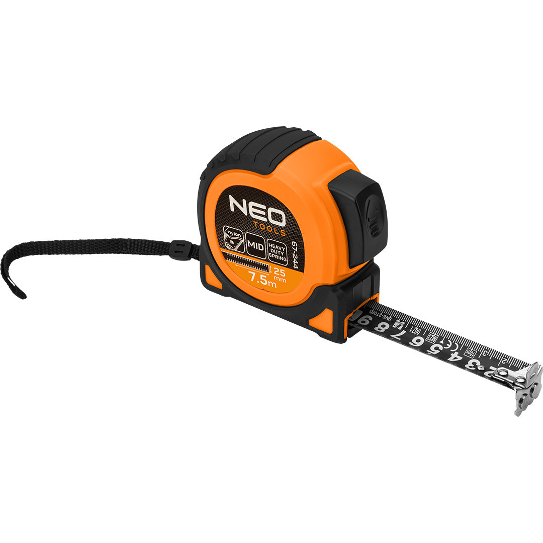 Oceľový meter Super Black 7,5 m x 25 mm, automatický zámok, dve tlačidlá na zastavenie, magnet od NEO TOOLS nájdeš na naravis.sk