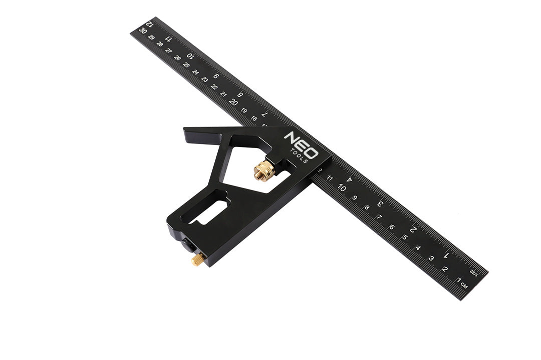 Hliníkový multifunkčný štvorhran 30 cm od NEO TOOLS nájdeš na naravis.sk
