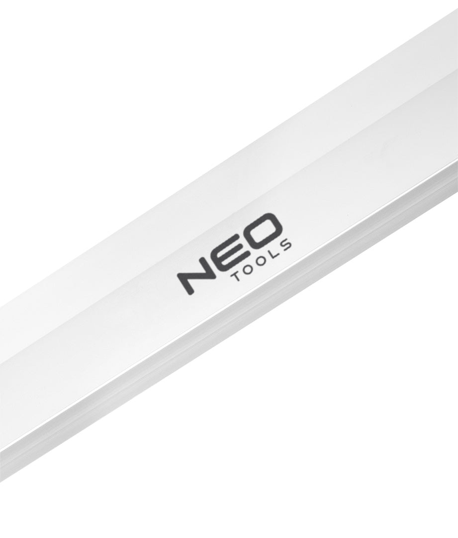 Lata lichobežníková, 250 cm od NEO TOOLS nájdeš na naravis.sk
