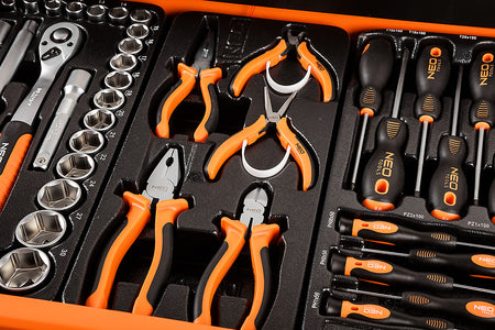 Dielenská skriňa, 5 zásuviek + 117 nástrojov od NEO TOOLS nájdeš na naravis.sk