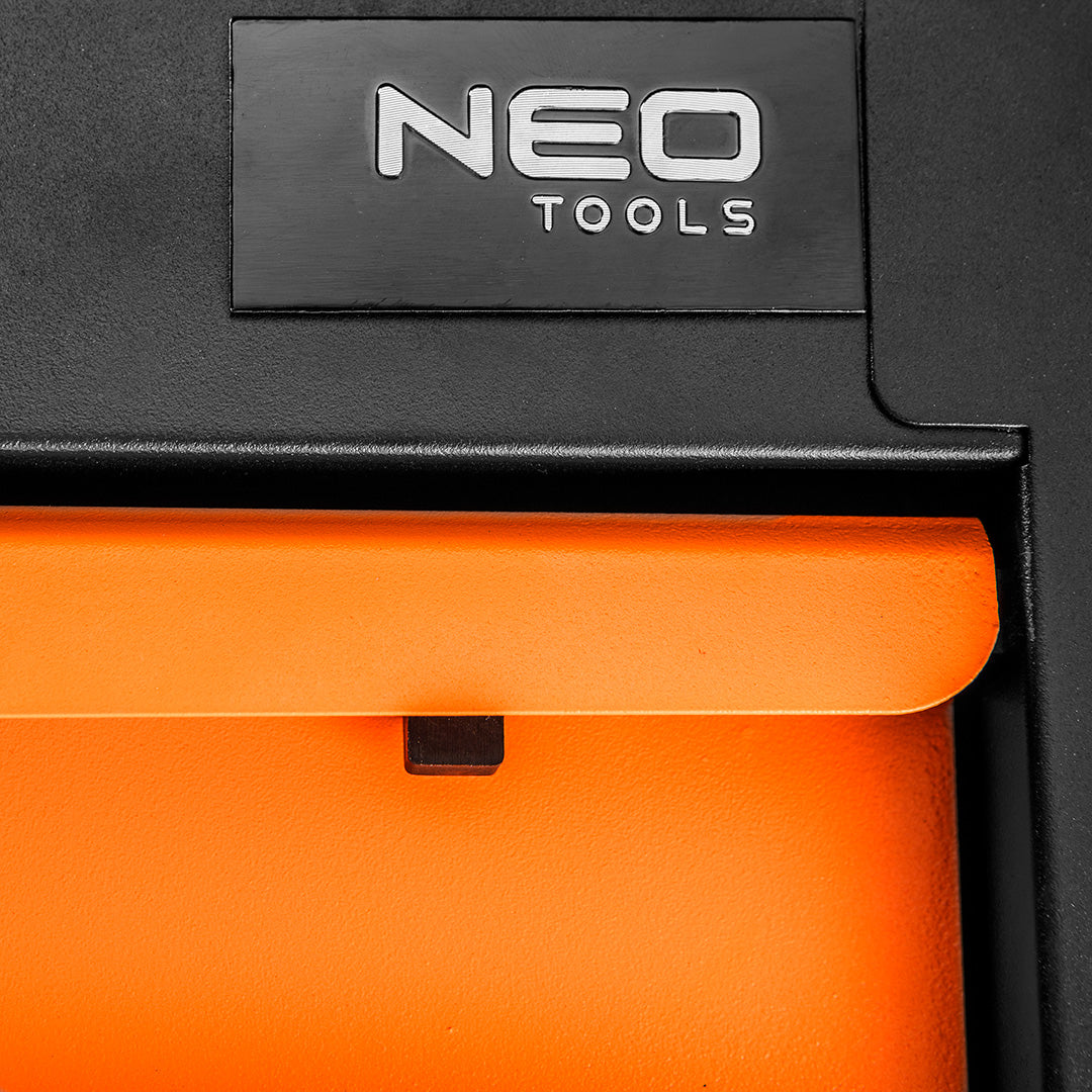 Dielenská skriňa, 6 zásuviek + 149 nástrojov od NEO TOOLS nájdeš na naravis.sk