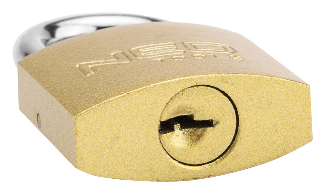 Visiaci zámok 30 mm, 3 kľúče od NEO TOOLS nájdeš na naravis.sk