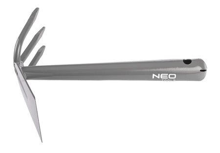 Malá obojstranná motyka od NEO TOOLS nájdeš na naravis.sk