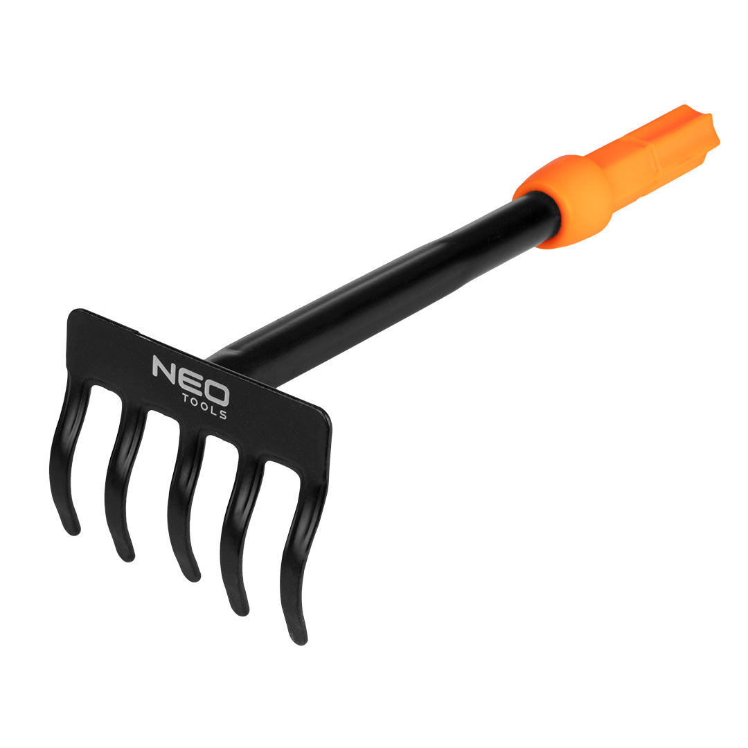 Malé hrable s 5 hrotmi. Systém NEO Click od NEO TOOLS nájdeš na naravis.sk