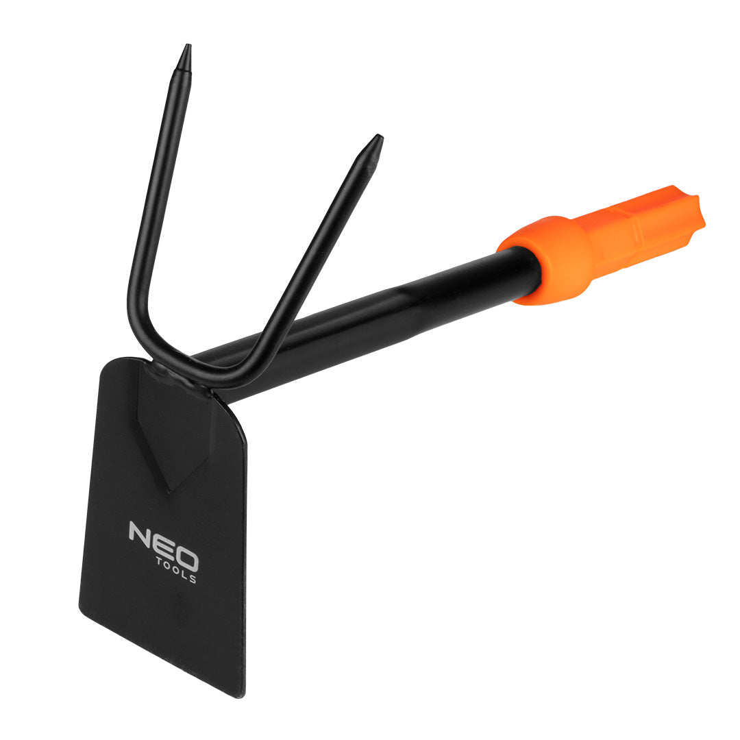 Malá obojstranná motyka. Systém NEO Click od NEO TOOLS nájdeš na naravis.sk