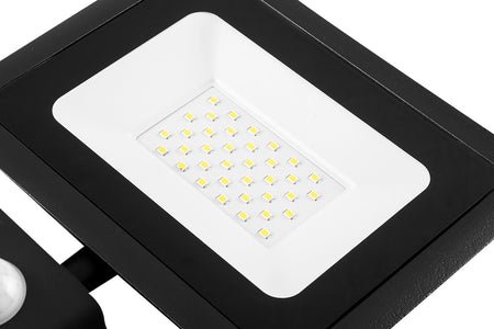Lampa s detektorom pohybu SMD 30W 2550 lm 230V od NEO TOOLS nájdeš na naravis.sk