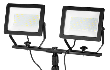 Twin Spotlight 2x100W SMD LED 2 x 8500lm na 1,8m statíve od NEO TOOLS nájdeš na naravis.sk