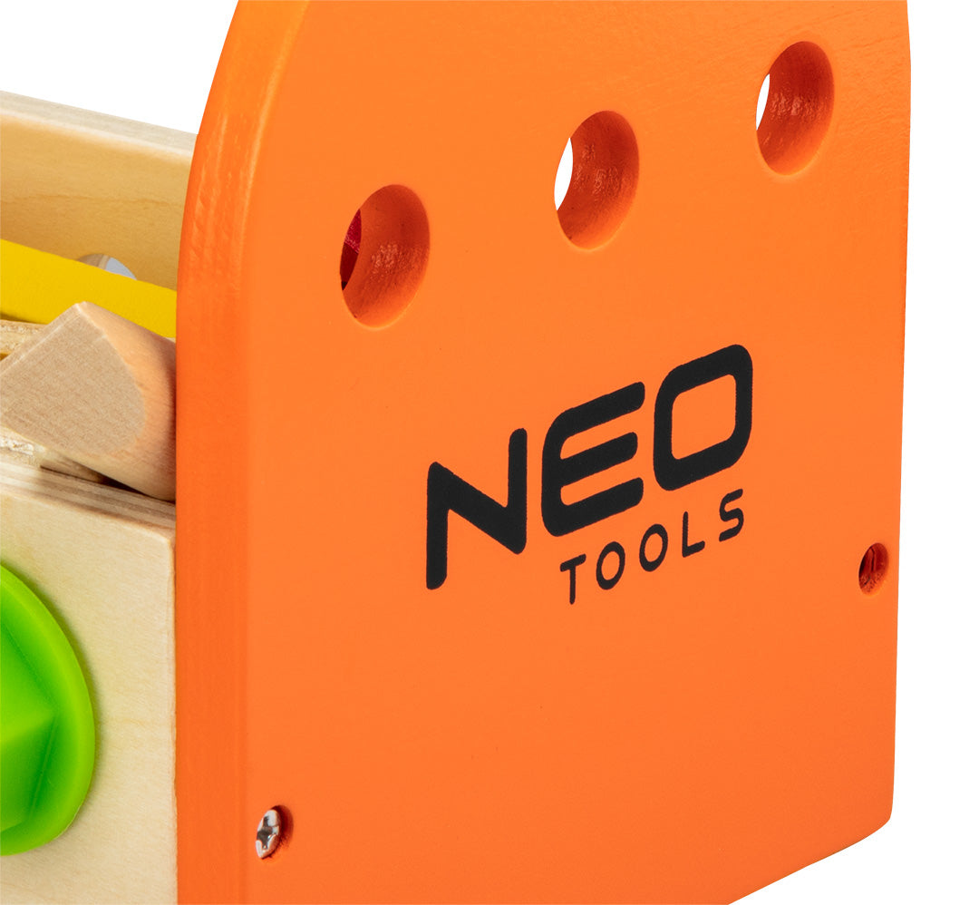 Drevená sada náradia pre deti od NEO TOOLS nájdeš na naravis.sk